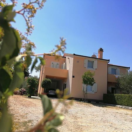 Kvasina Apartments Zadvarje エクステリア 写真
